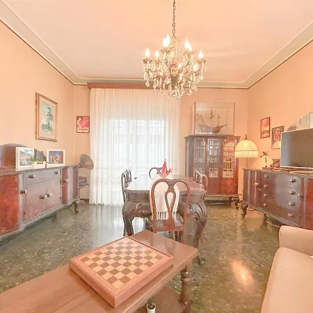 Apartmán Vintage House - Wi-fi - Beaches - Station 300 Mt *