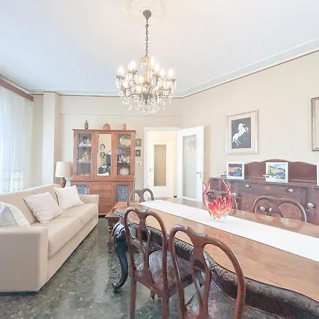 Vintage House - Wi-fi - Beaches - Station 300 Mt Apartment