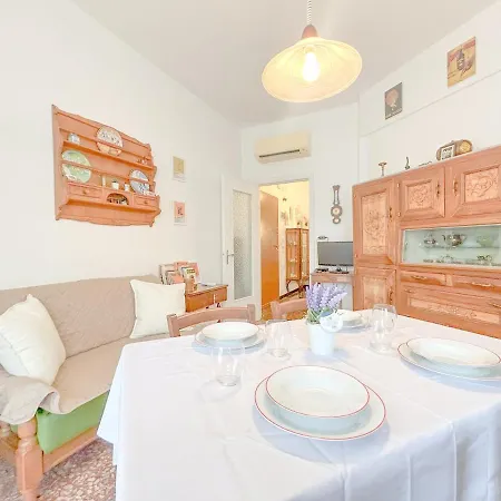 Vintage House - Wi-fi - Beaches - Station 300 Mt *
